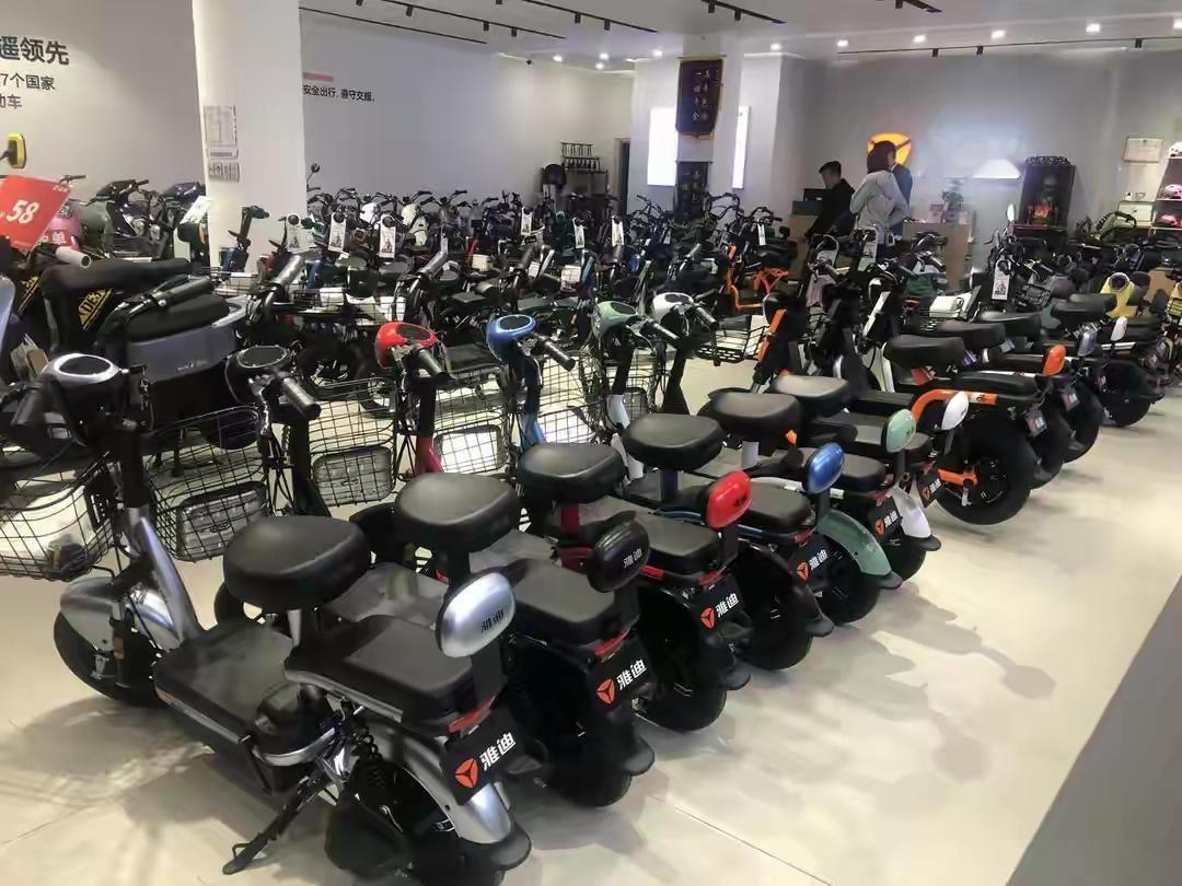 中国钠电池年底量产！用盐造电池，国外巨头慌了？真相来了
 
国外巨头有点恐慌了：