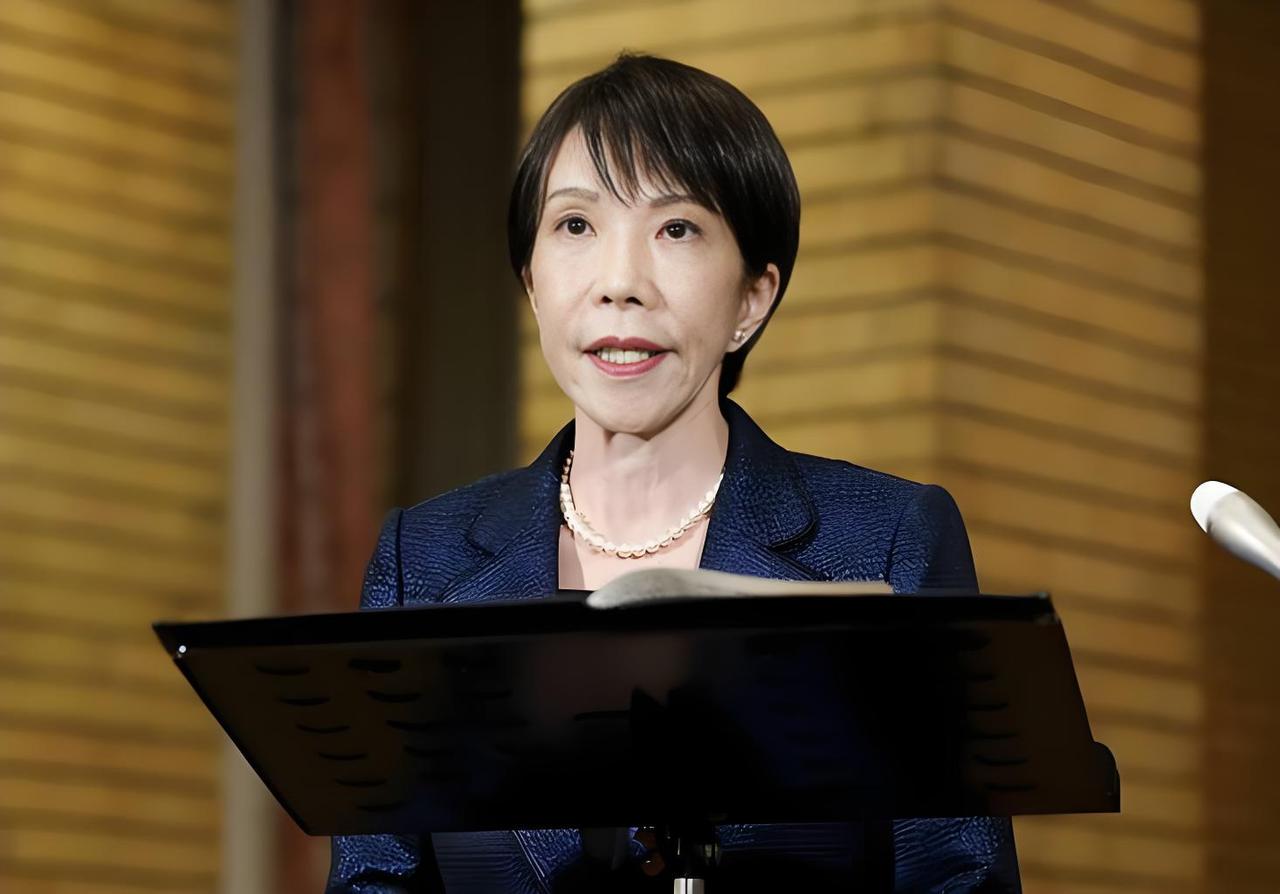 日本迎来惊涛骇浪，这次水性不好！
【凤凰网】中东战火的余波，正在太平洋两岸激起一