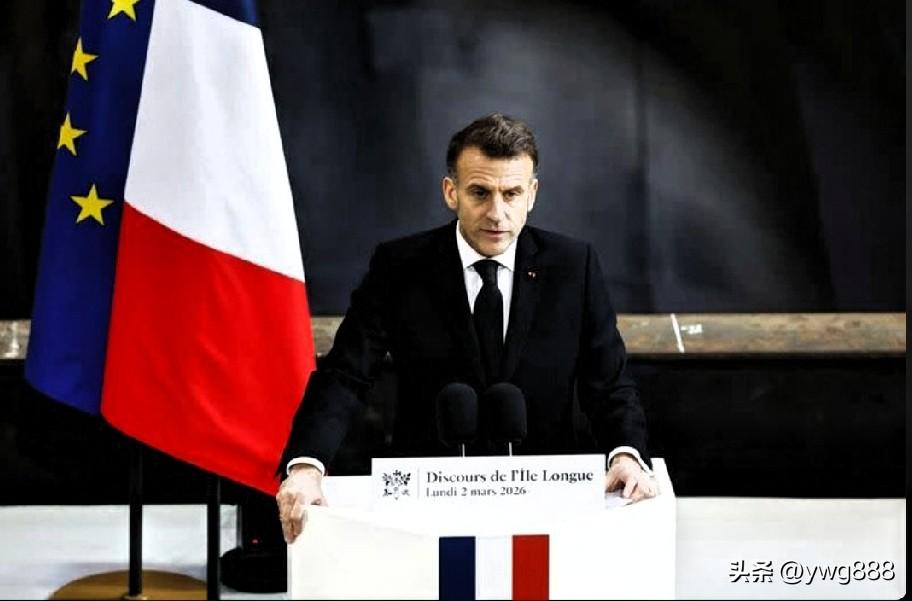 巴黎，3月3日——法国总统马克龙周二表示，法国将派遣“戴高乐”号航空母舰前往地中