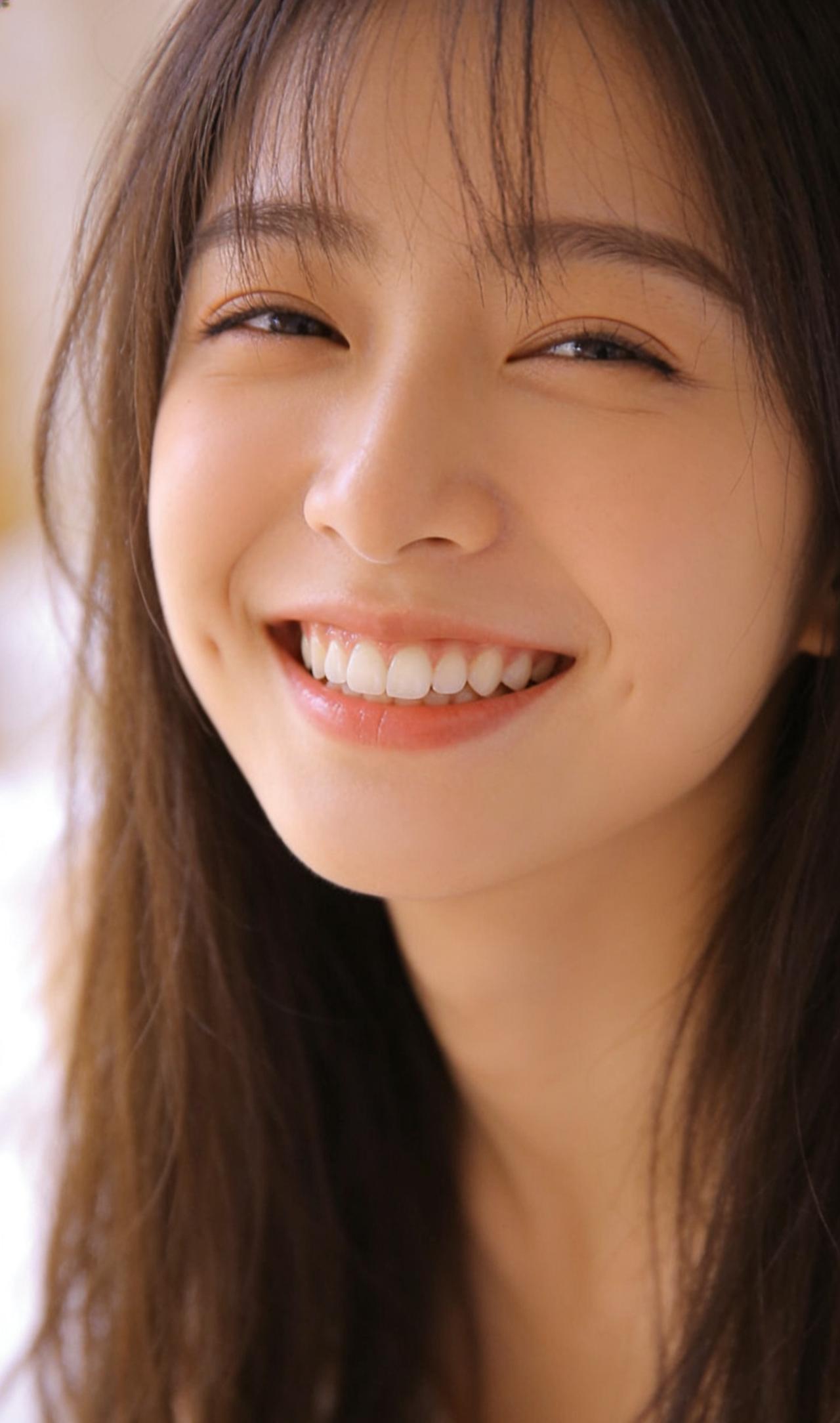 早上赶时间刷牙总控制不好力度，牙龈动不动就出血，牙缝的脏东西也刷不干净，换了好几