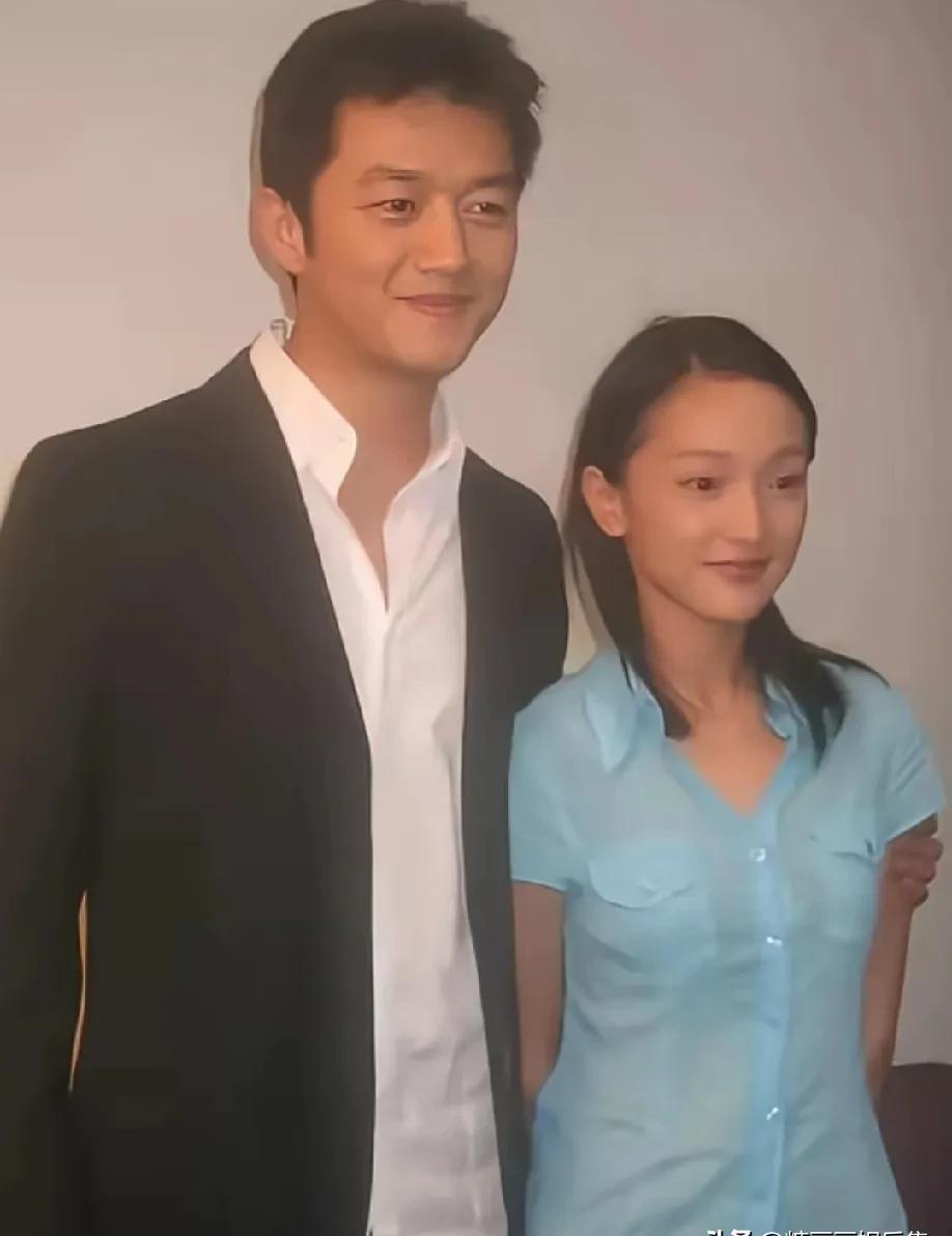 周迅为他想结婚，王菲跟他“骨头都松了”。
李亚鹏这个输光家底的男人，到底凭什么？