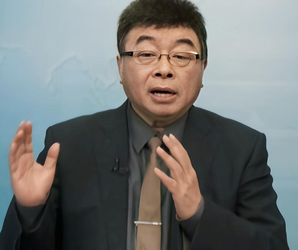 邱毅：国民党把抗日战争定调为八年而不是十四年，是因为在前六年的时间里，老蒋做了很