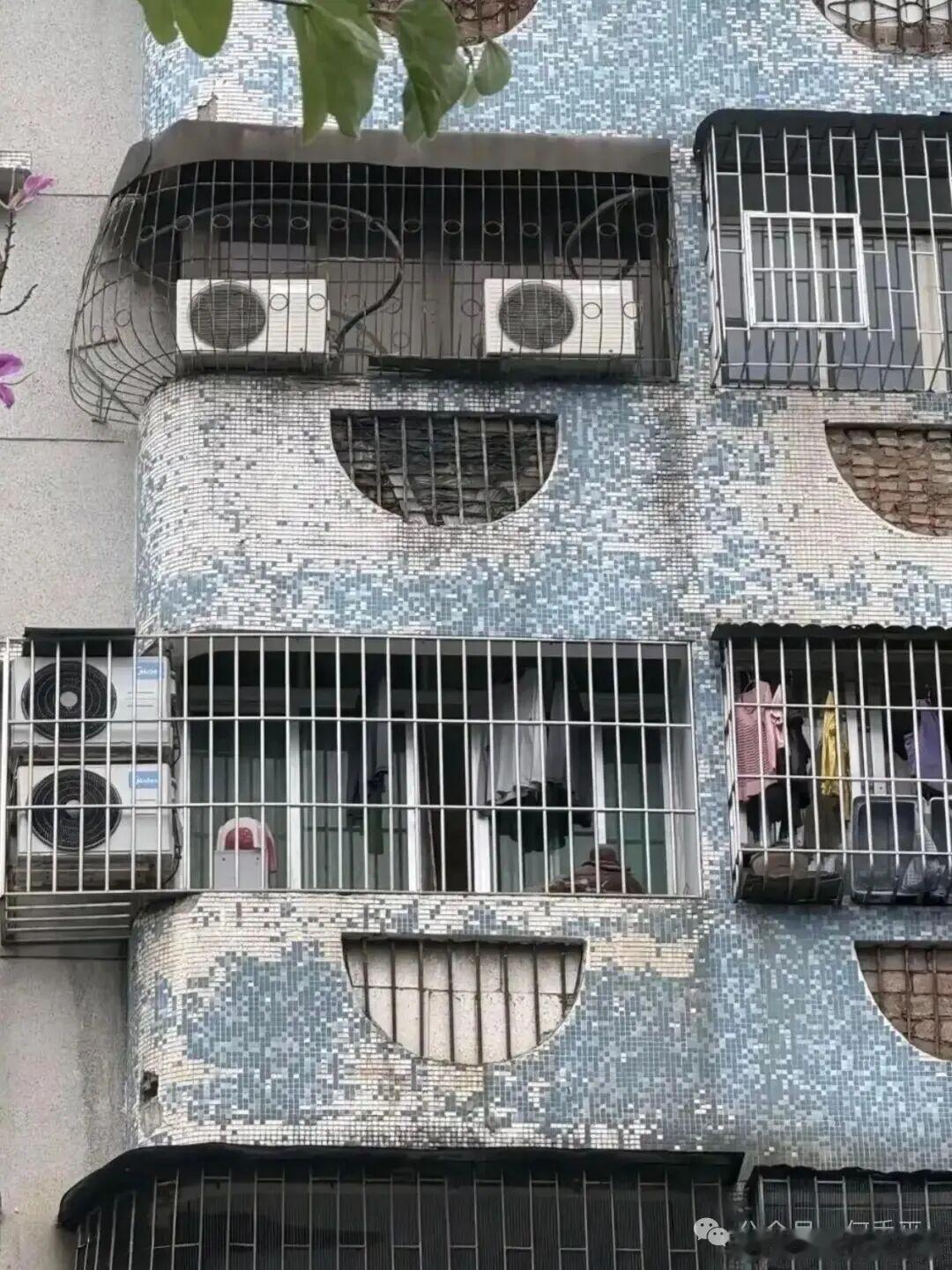嘿嘿