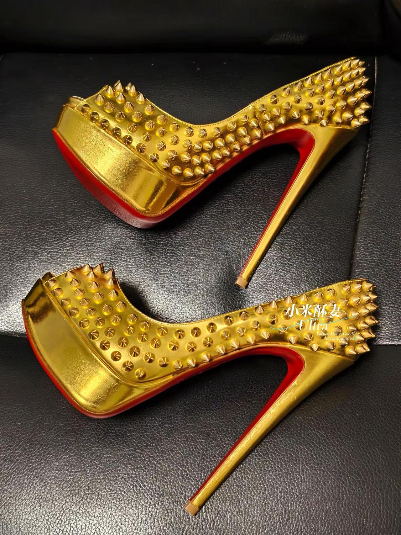 晚安💤。christianlouboutin 恨天高高跟鞋 鱼嘴高跟鞋 红底高