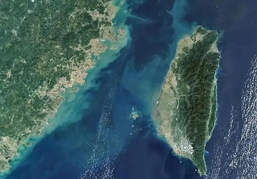 封锁台湾不是“执法”，而是“宣战”！

很多人以为我们可以像美国扣船那样，直接扣