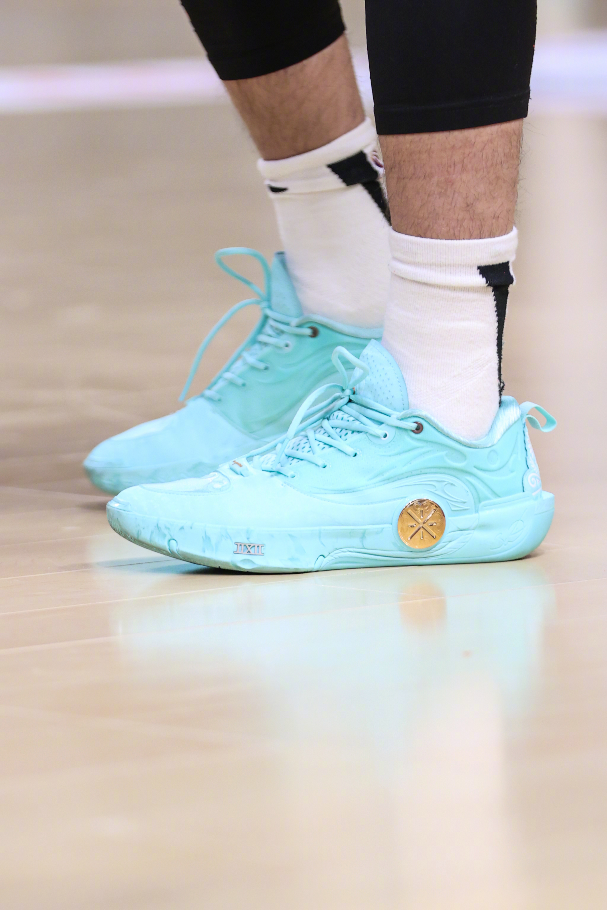 CBA鞋视角 LI-NING WAY OF WADE XII郭艾伦今日复出，继续