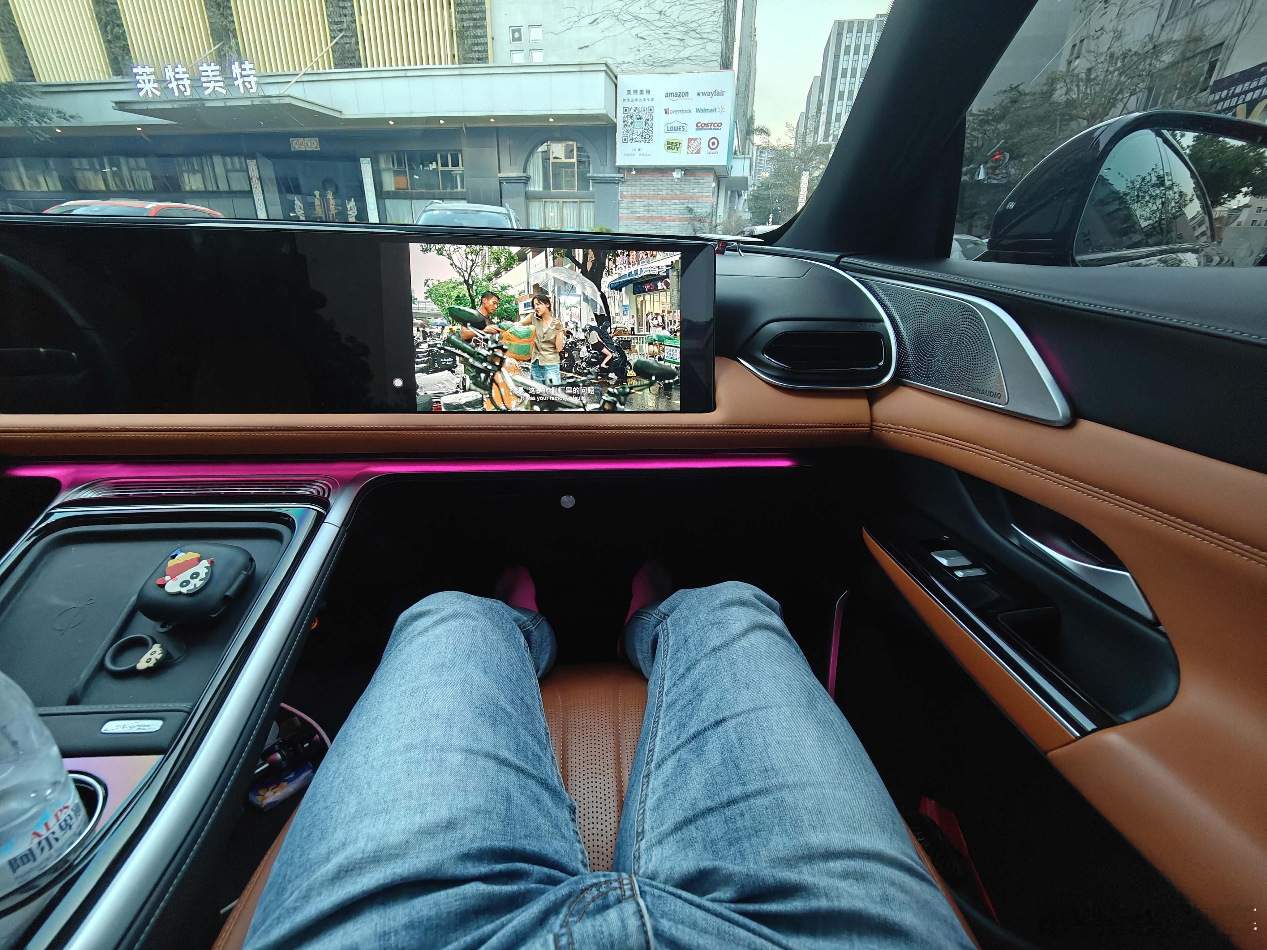 用电车多了，在车上休息就多了，随之对零重力的需求就更高了。所以新能源车的座椅舒适