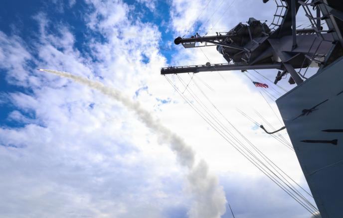 美国有线电视新闻网（CNN）：美国“战斧”导弹库存即将耗尽
SM-3拦截导弹库存