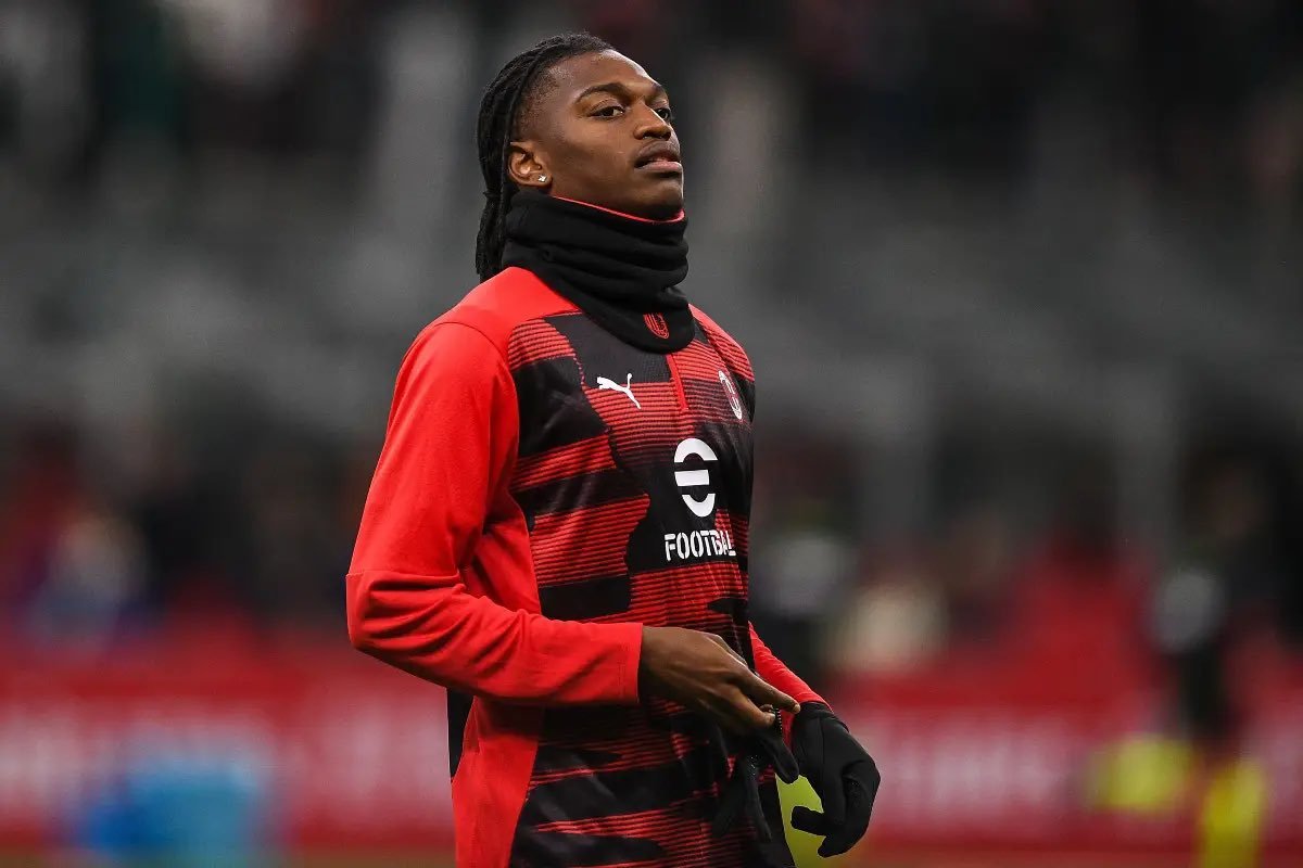 【米体】 🔴⚫️ 米兰前锋的最后一个进球是在3月1日——拉斐尔·莱奥🇵🇹在