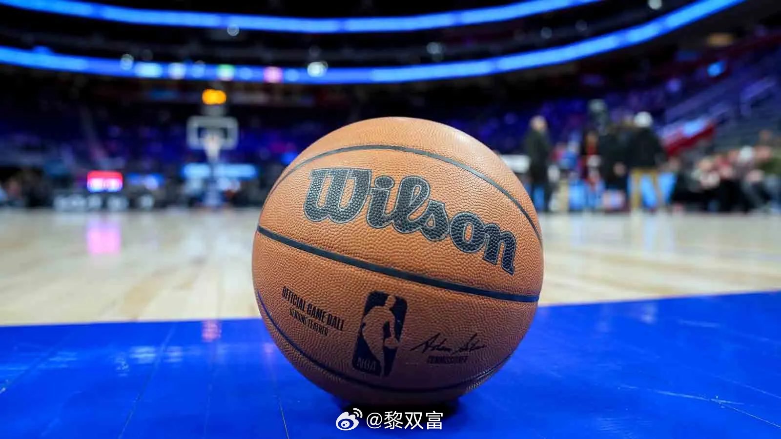 名记霍华德·贝克又爆了一个阴阳合同：为了签下一个自由球员，球队必须筹到额外的15