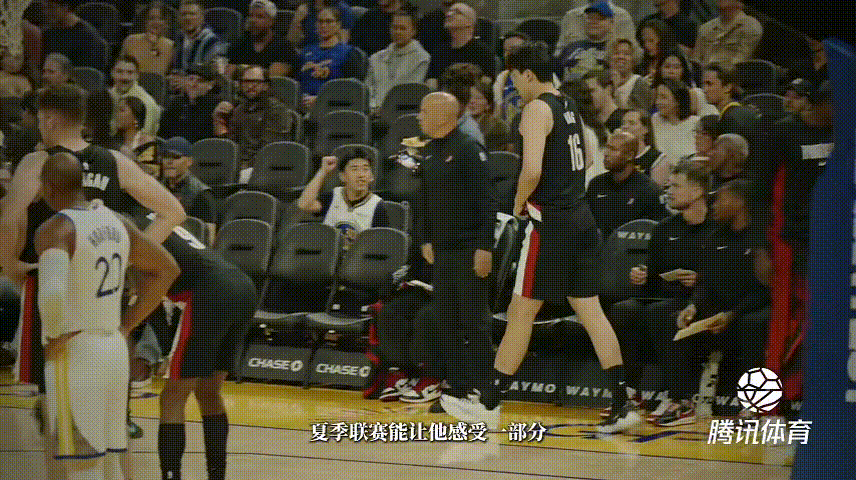 初入NBA就遭遇全方位挑战，进攻遇阻、防守吃力，铺天盖地的负面评价袭来。可他没消