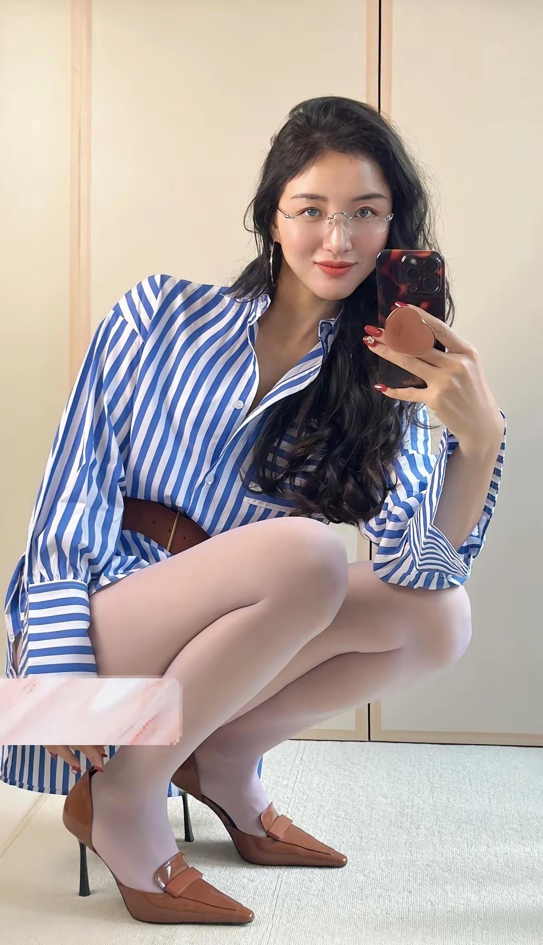 搭配的真好，粗犷中不乏温婉