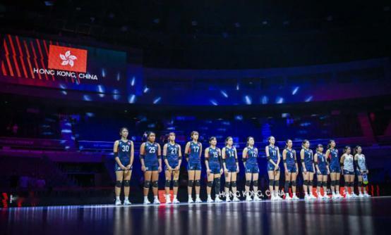 “香港女排拒唱国歌” 事件引发众怒。
 
2026 年 8 月 21 日晚，天津