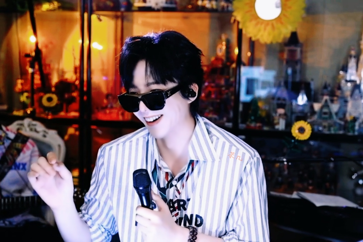 开始推理吧 晚霞与玫瑰共绘浪漫，刘宇宁是我藏匿于心底的爱意泛滥
