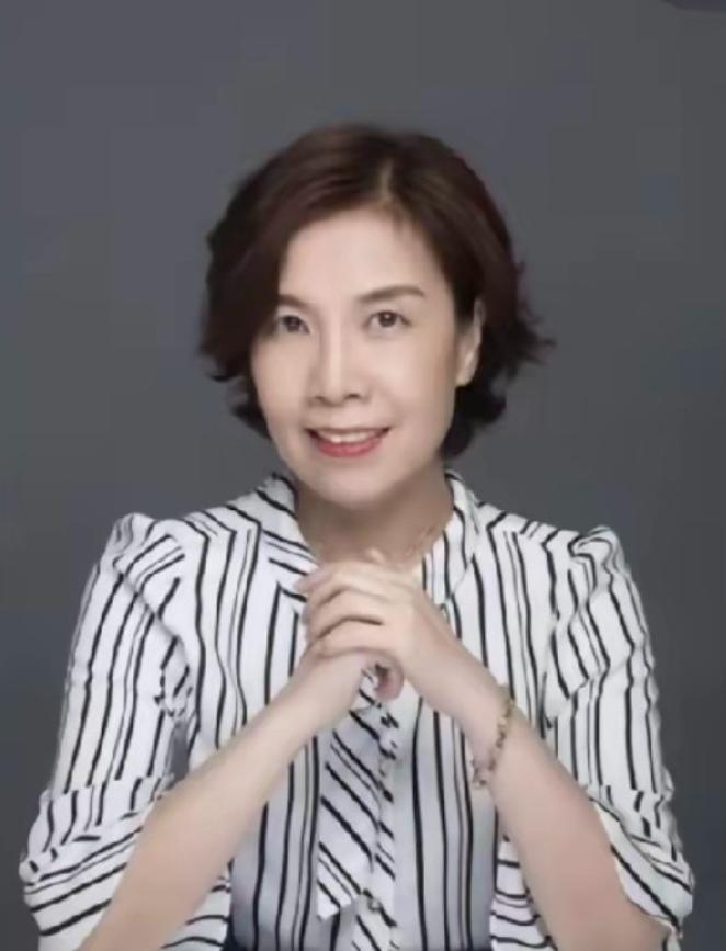 湘雅医院研究生孙同学的导师谷文萍，本硕毕业于湖南医科大学，曾赴美斯坦福大学深造，