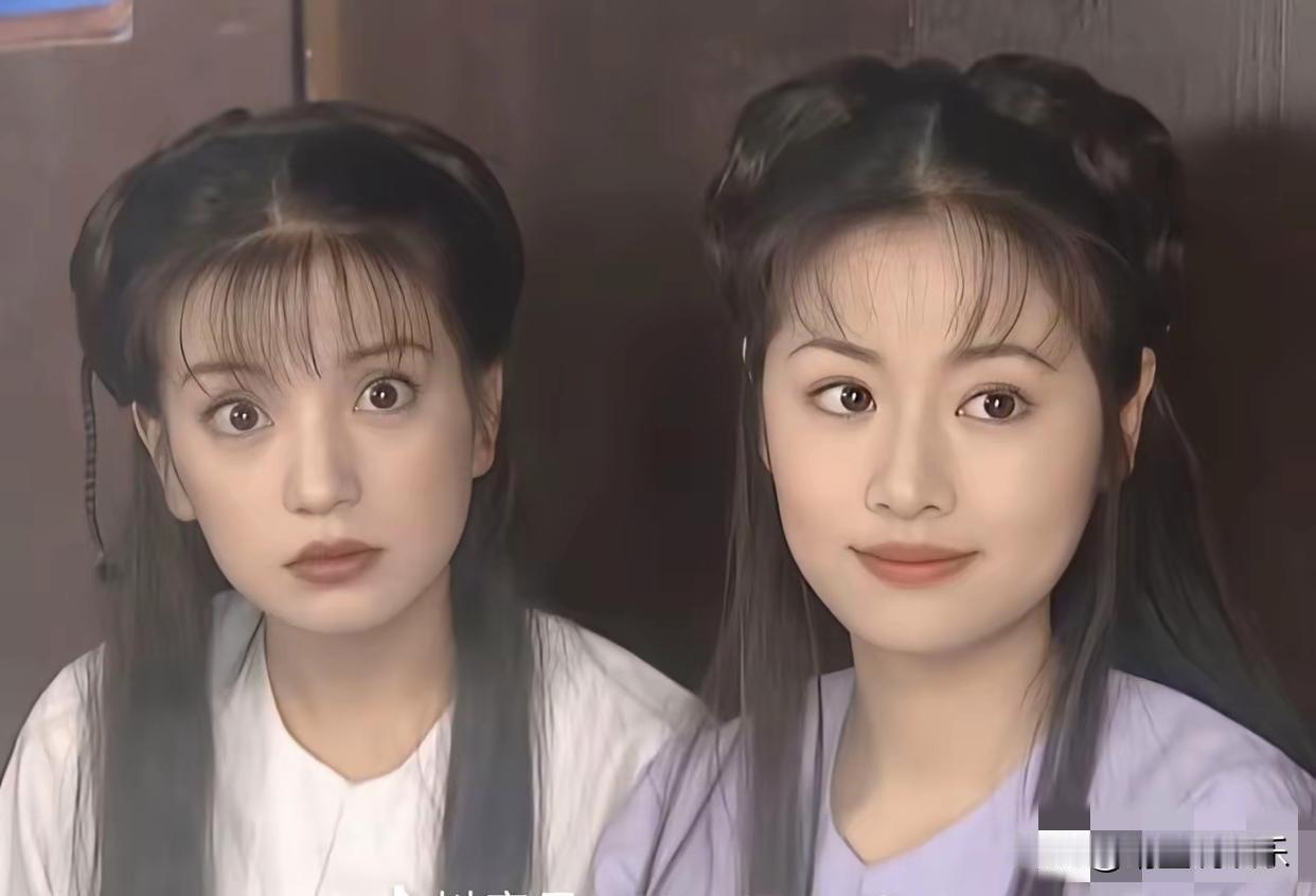 当年《还珠2》中紫薇的妆造简直精致到了极致，就连发包都比小燕子多好多个，妆容更是