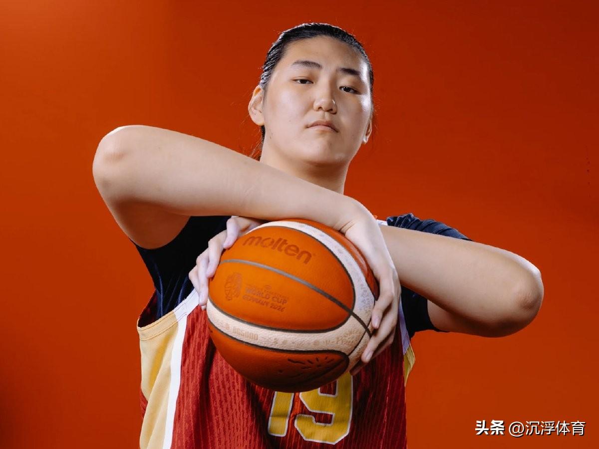 9月4日晚输给美国队三十三分之后，宫鲁鸣在赛后的新闻发布会上，把这场的几点不足逐