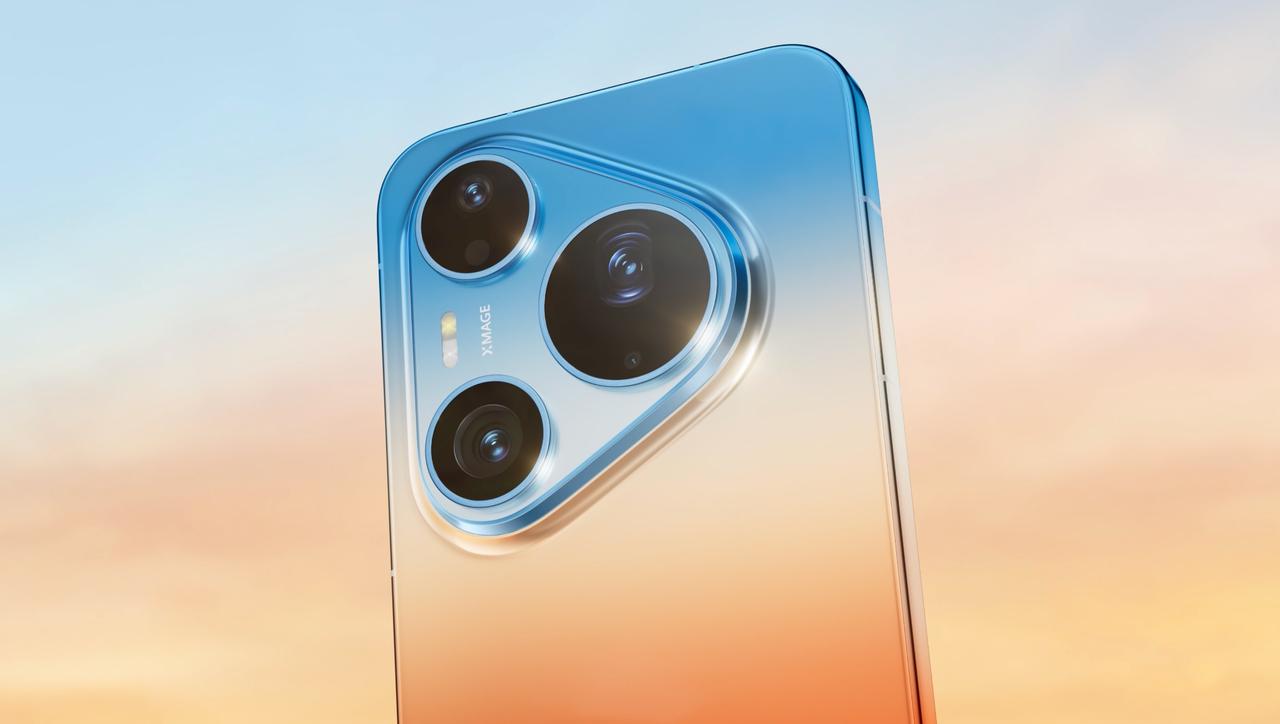 华为刚刚官宣了华为Pura 90系列的发布会日期，随之释出的海报，瞬间把我拉回了