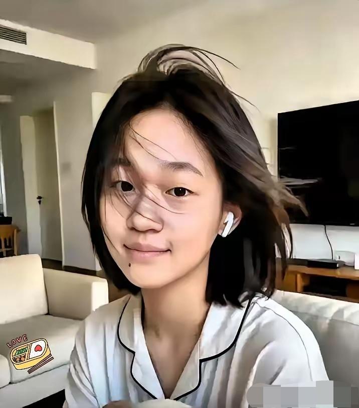 祖国的小花朵又回来了，这才是中国发光的小明星