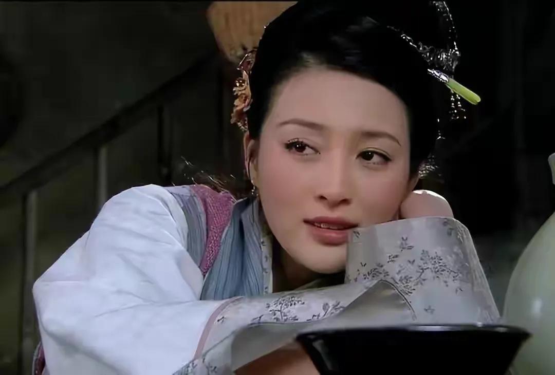 武松杀潘金莲为什么要撕她的衣服？看完不得不夸武松聪明

《水浒传》是一部热血沸腾