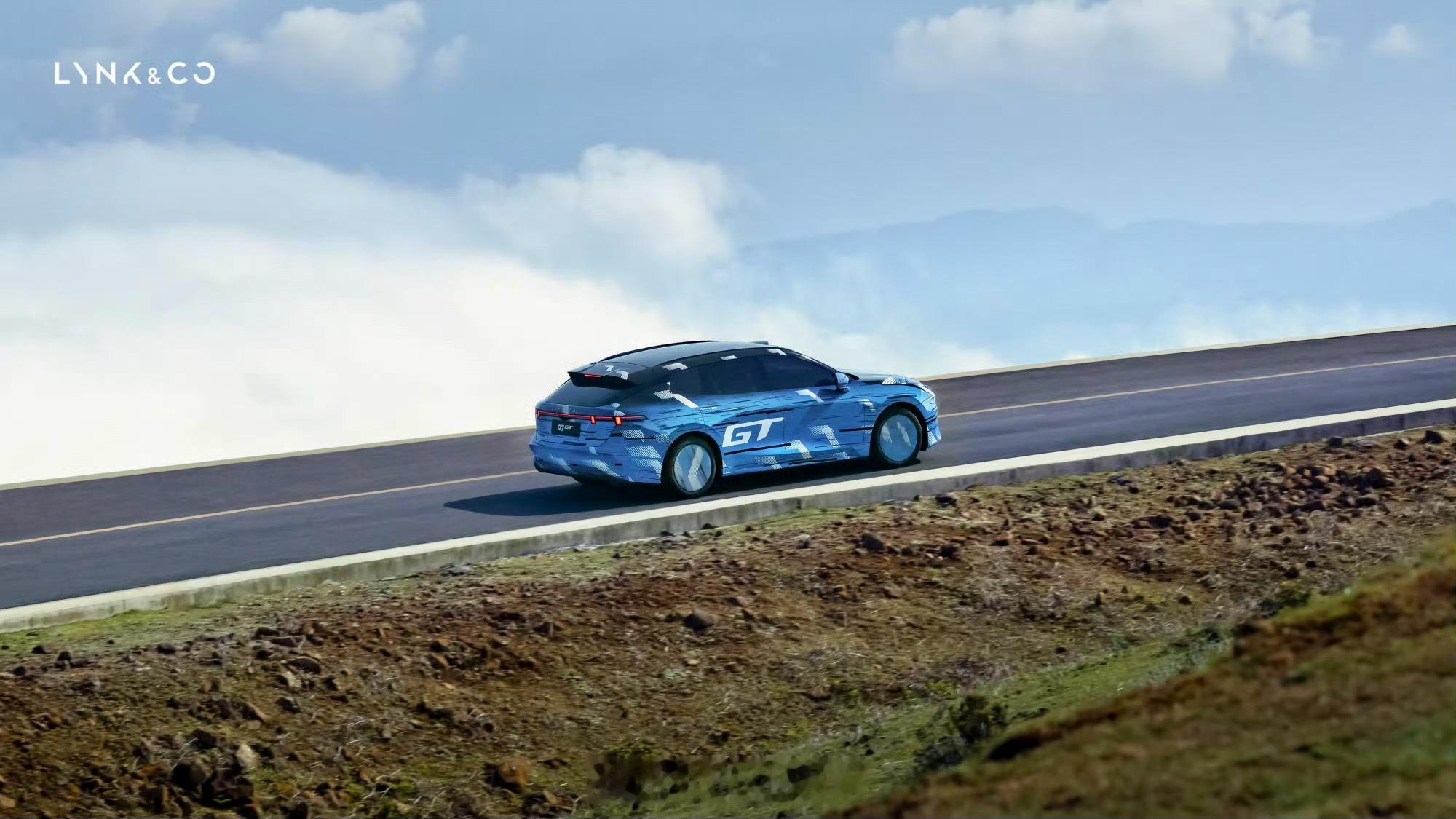 GT就该去GT该去的地方领克07GT没去专业赛道测试，直接开到了贵州晴隆二十四道