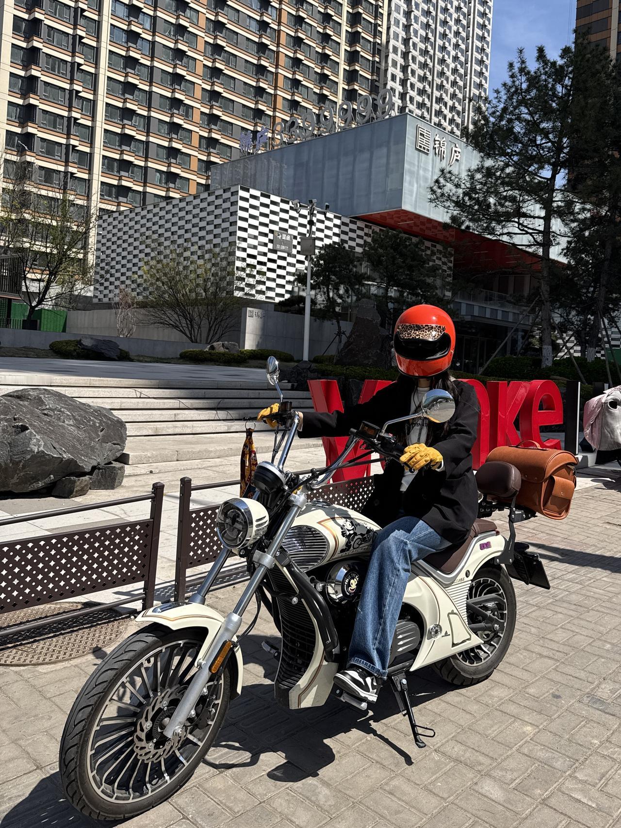 女骑骑行 快乐出行【来自懂车帝车友圈】