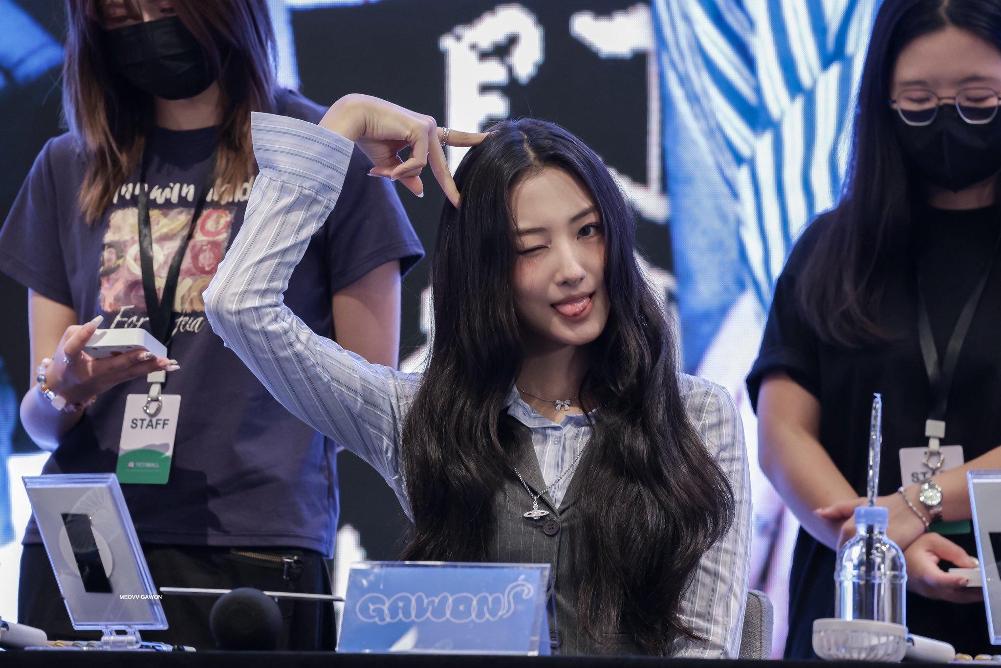 250708 高清饭拍🐈‍⬛cr.​​​