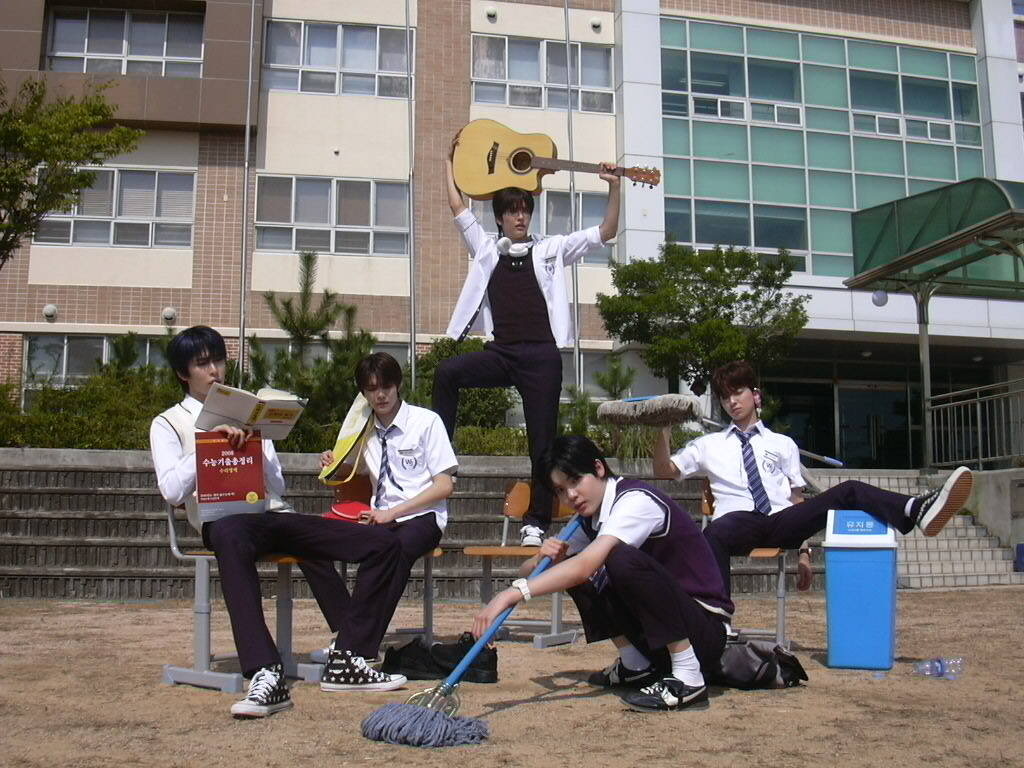 smtr25团综团体照 男练团综reply high school 更新团体照 