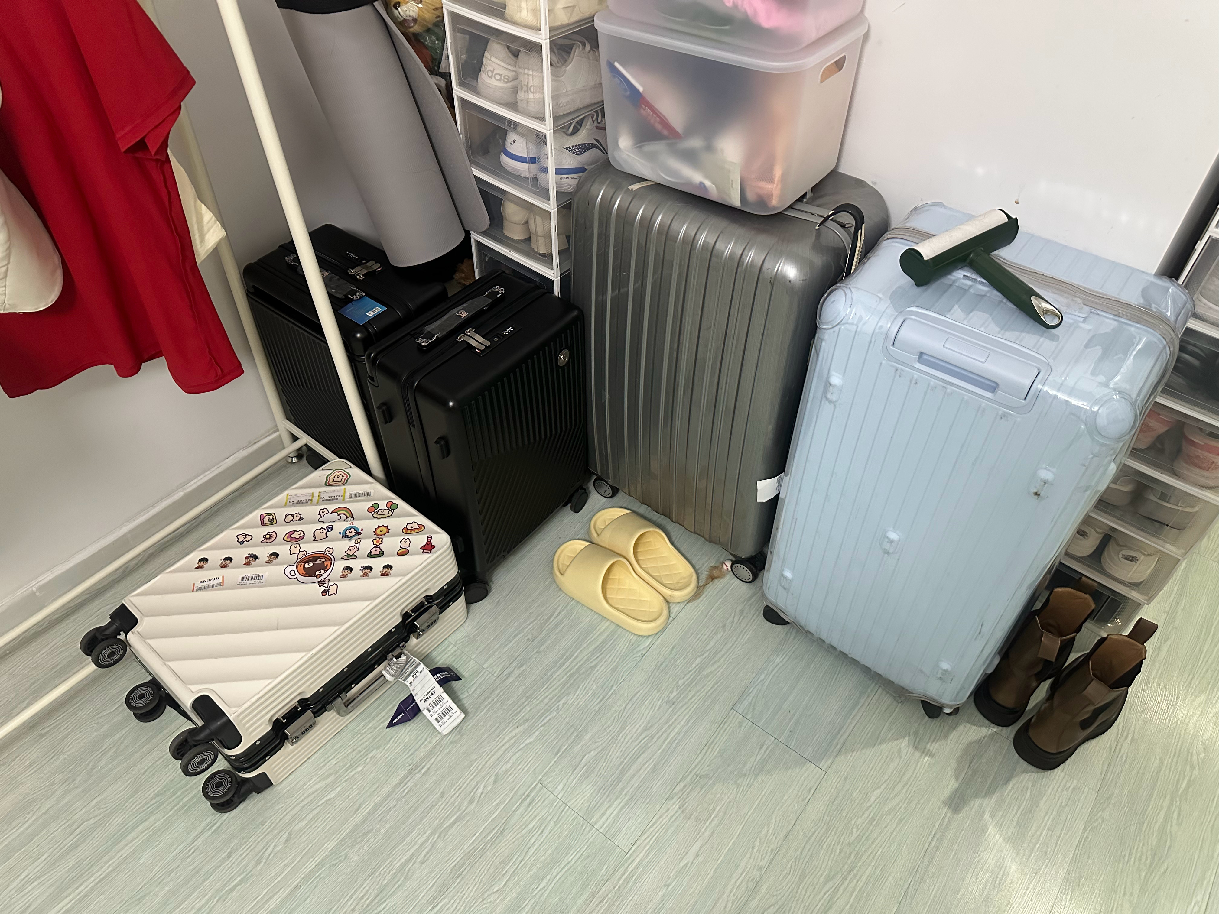 像那个批发行李箱的