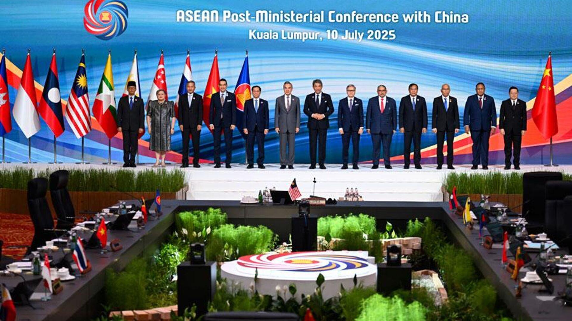 卢比奥服东盟国家反对中国的努力彻底失败！中国与东盟贸易往来紧密，友好关系基础牢固