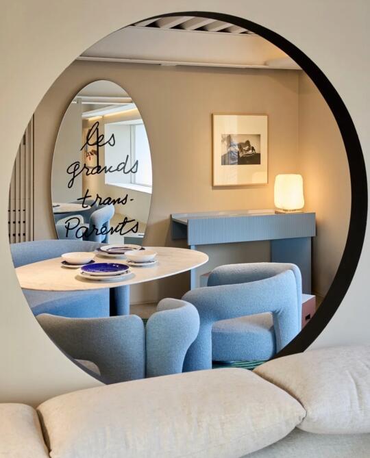 Cassina ｜🔵⚪️🟢🛋️很夏天.