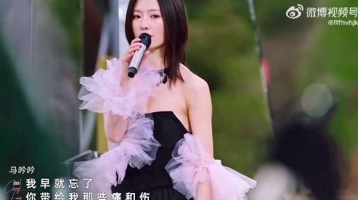 马吟吟[超话]饶雪漫没想到马吟吟表现那么好乘风2025听饶雪漫讲完马吟吟的经历，