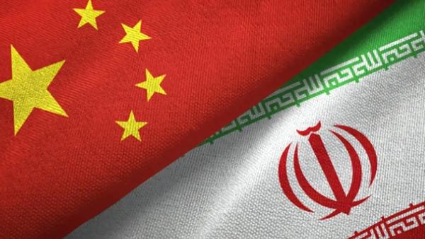 中国影响力越来越大
伊外长致电王毅通报美伊谅解，中伊战略协作再深化
 
6月17
