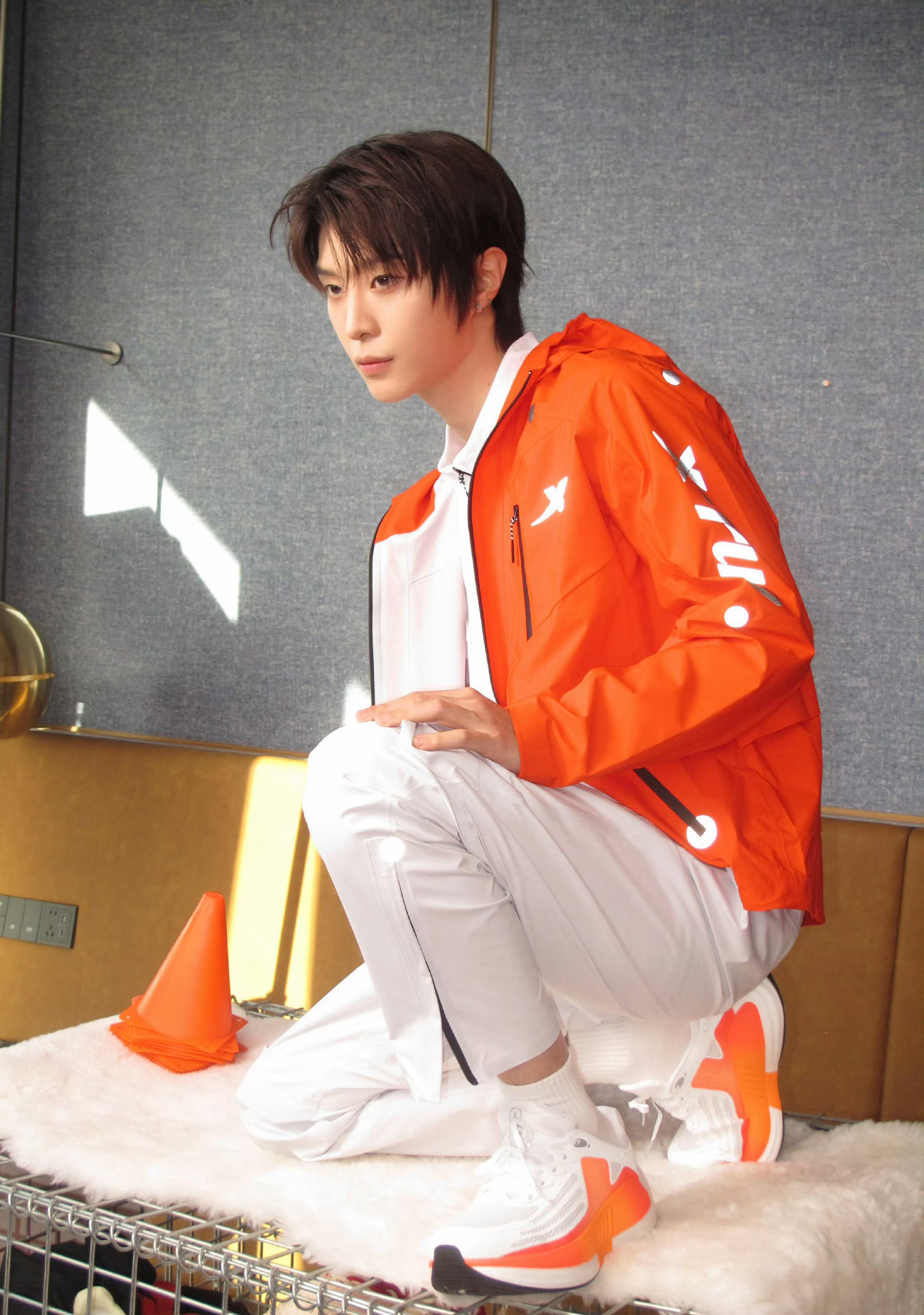 范丞丞 🤩范丞丞特步品牌代言人  260821 更新丞丞图片11p内容编辑：范