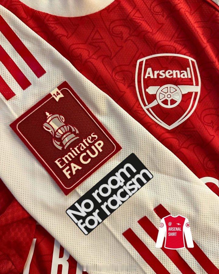 阿森纳将在足总杯第三轮比赛中身穿红白球衣，这是自2021年以来首次，这也标志着球