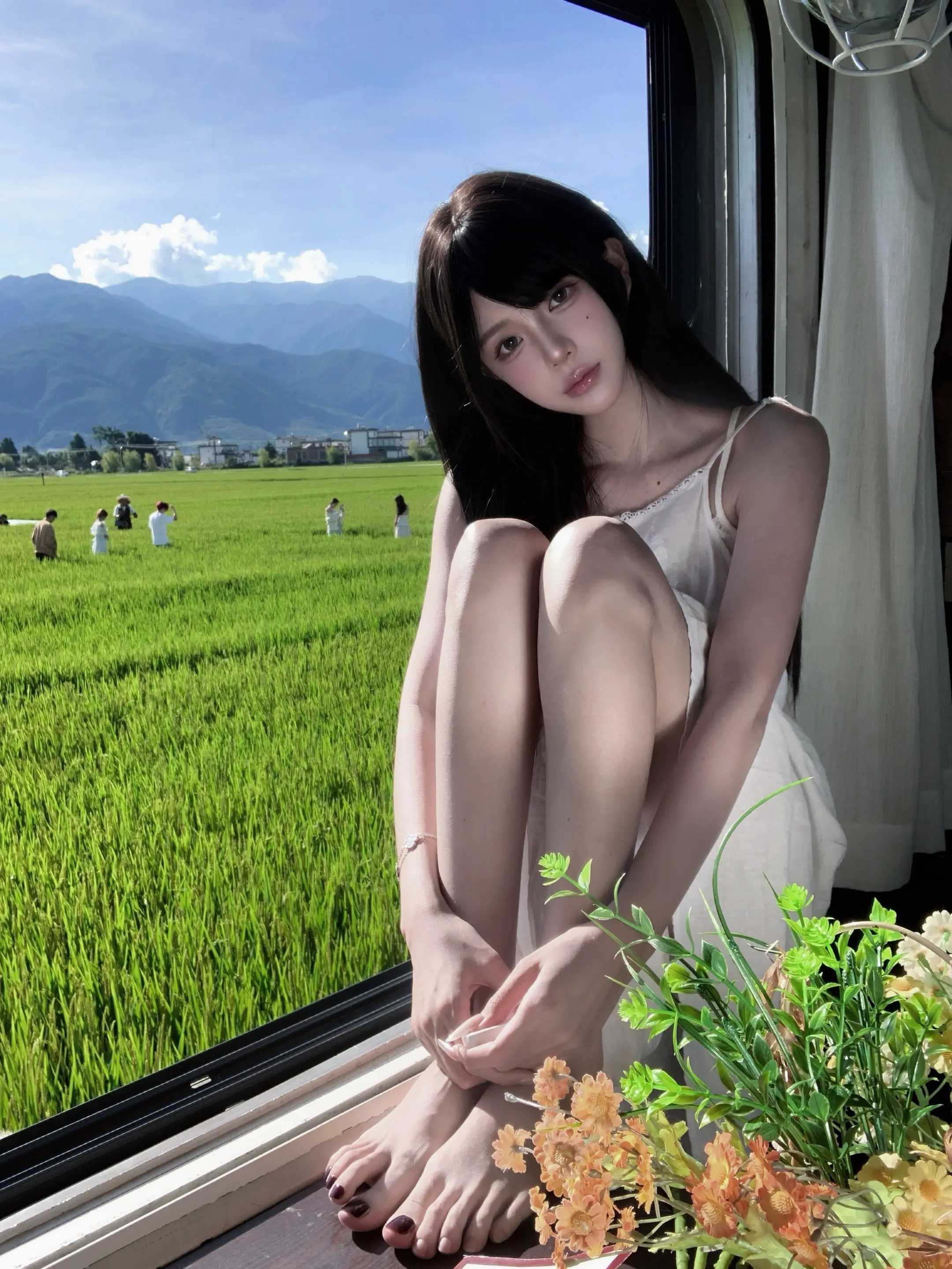 我爱远山的褶皱 胜过我生命的淤青
