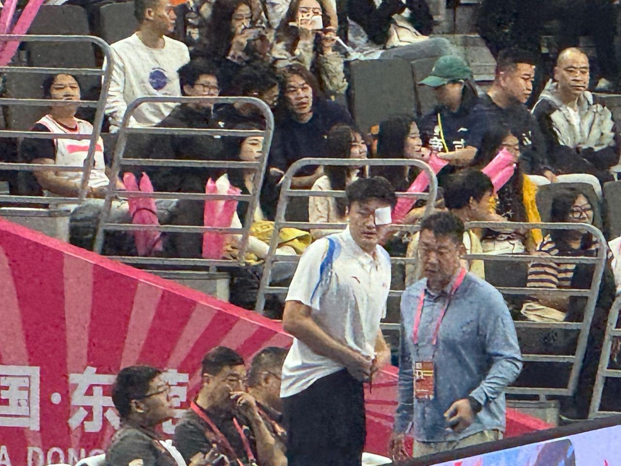 余嘉豪回西班牙了，刘泽一也不能打，那浙江全运男篮真没什么靠谱的内线了啊…