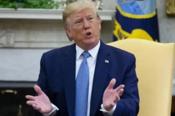 特朗普对75国发威，却独放中国一马？英媒：中国现在很高兴！

特朗普又有大手笔了