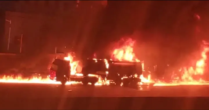 福建泉州一油罐车燃烧，有商户因起火受损20万，应急管理局：正在统计商户受损情况