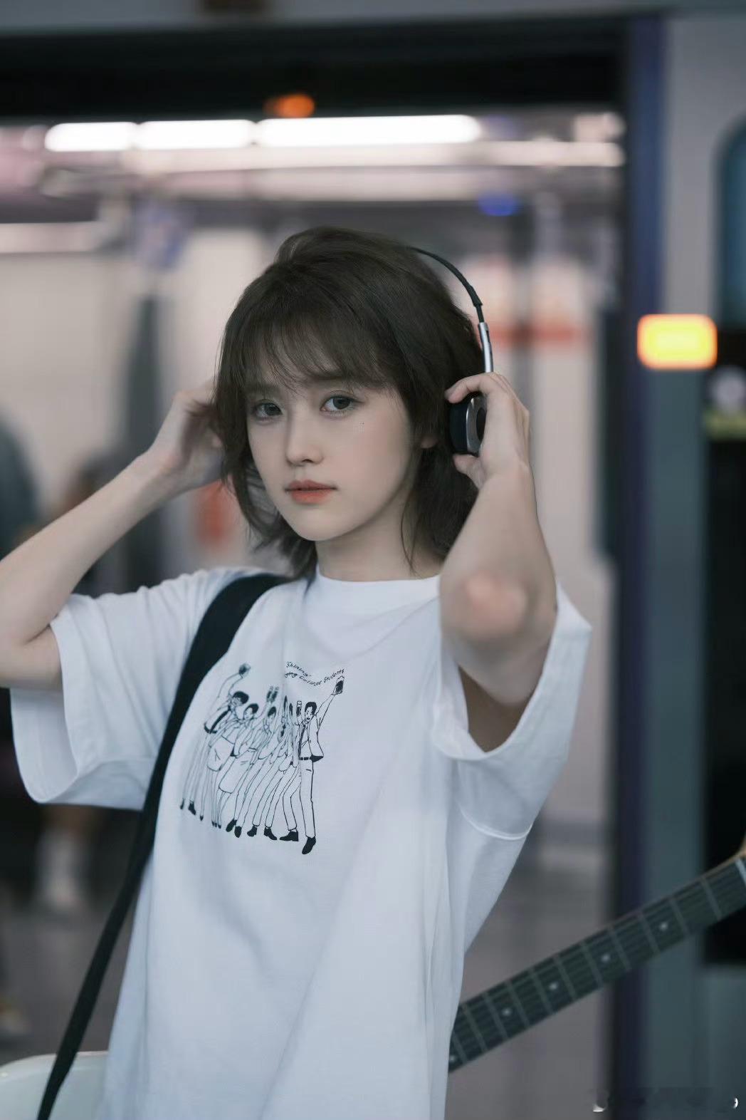 在芒果音综看到了内地版郭采洁芒果音综许嘉芸 原创歌曲青春气息扑面来[爱你][心]