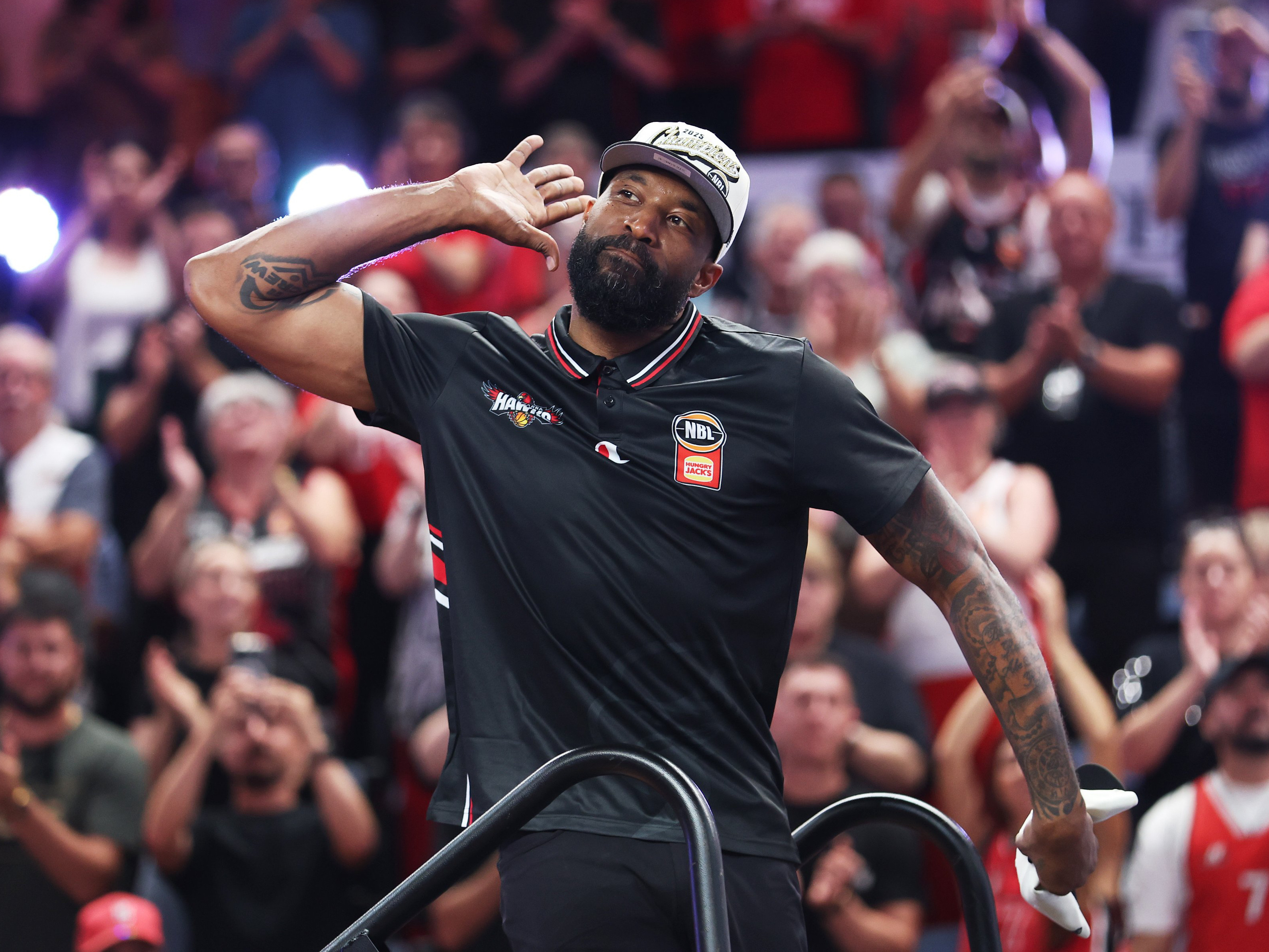 凯尔特人国度 NBL25 Coach Of The Year And Champ
