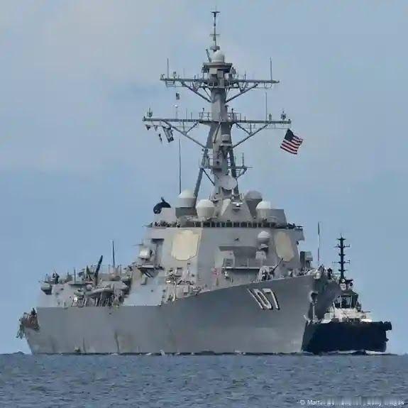 美国军舰在与委内瑞拉关系紧张之际进行演习后离开特立尼达和多巴哥