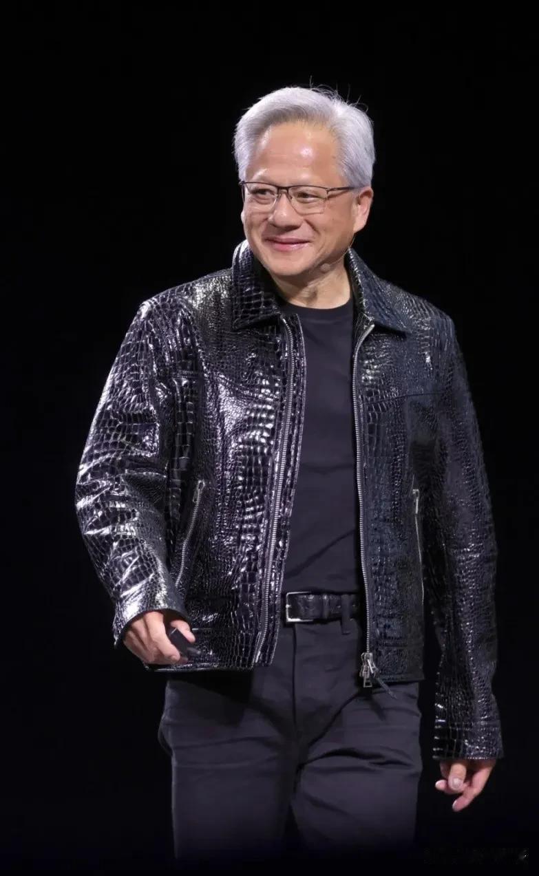 黄仁勋对聪明的理解真的是一针见血：AI时代的到来，已不再是智商高、会解题、技术强