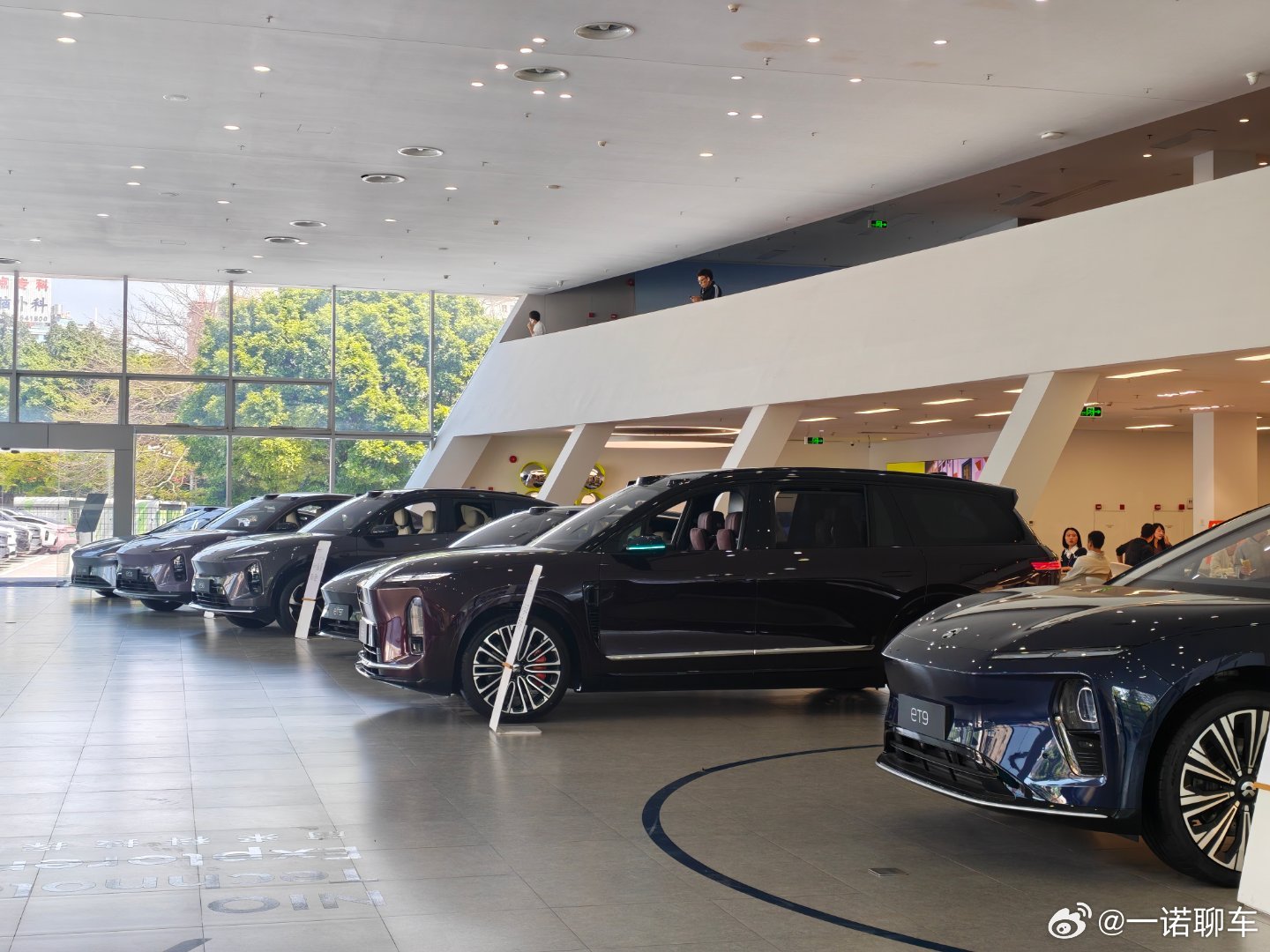 广州蔚来交付中心竟然有EP9第一次见到实车  好牛批啊 广州·蔚来交付中心广州京