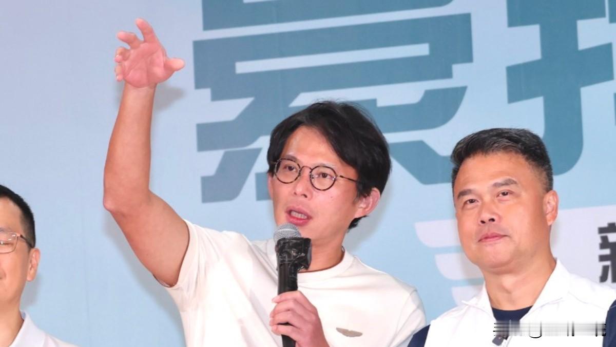 卓荣泰再次不副署法案 黄国昌：重重打脸韩国瑜

继不副署“台湾儿少未来账户条例”