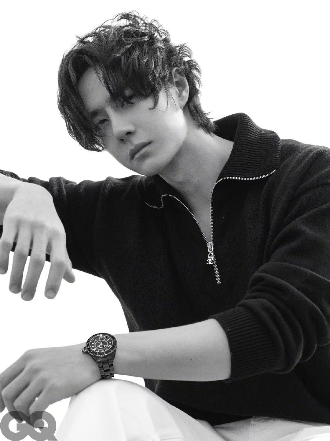 王一博摄影任申云造型吴家诚王一博造型吴家诚摄影任申云 王一博摄影任申云造型吴家诚