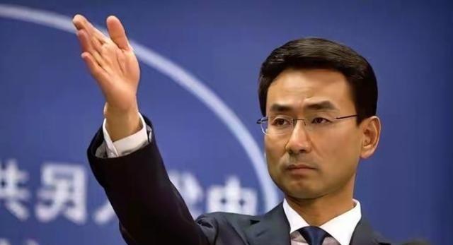 惊天阴谋！美国明抢格陵兰为假动作，真正目标曝光：逼中国出手！近期美国以 “国家安