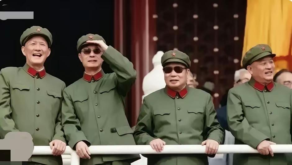 伟人的伟大思想时期
也是祖国最伟大的为人民服务的伟大红色革命