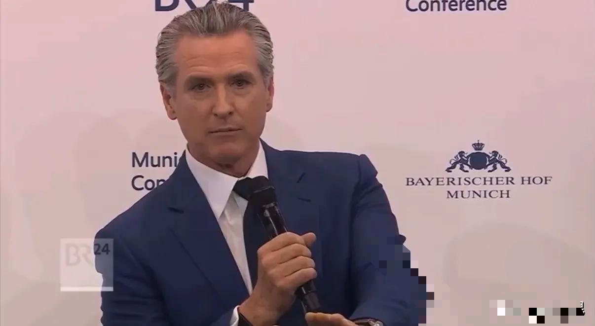 加州州长纽森在慕尼黑安全会议上说：“在美国历史上，从未有过比现任白宫主人更具破坏