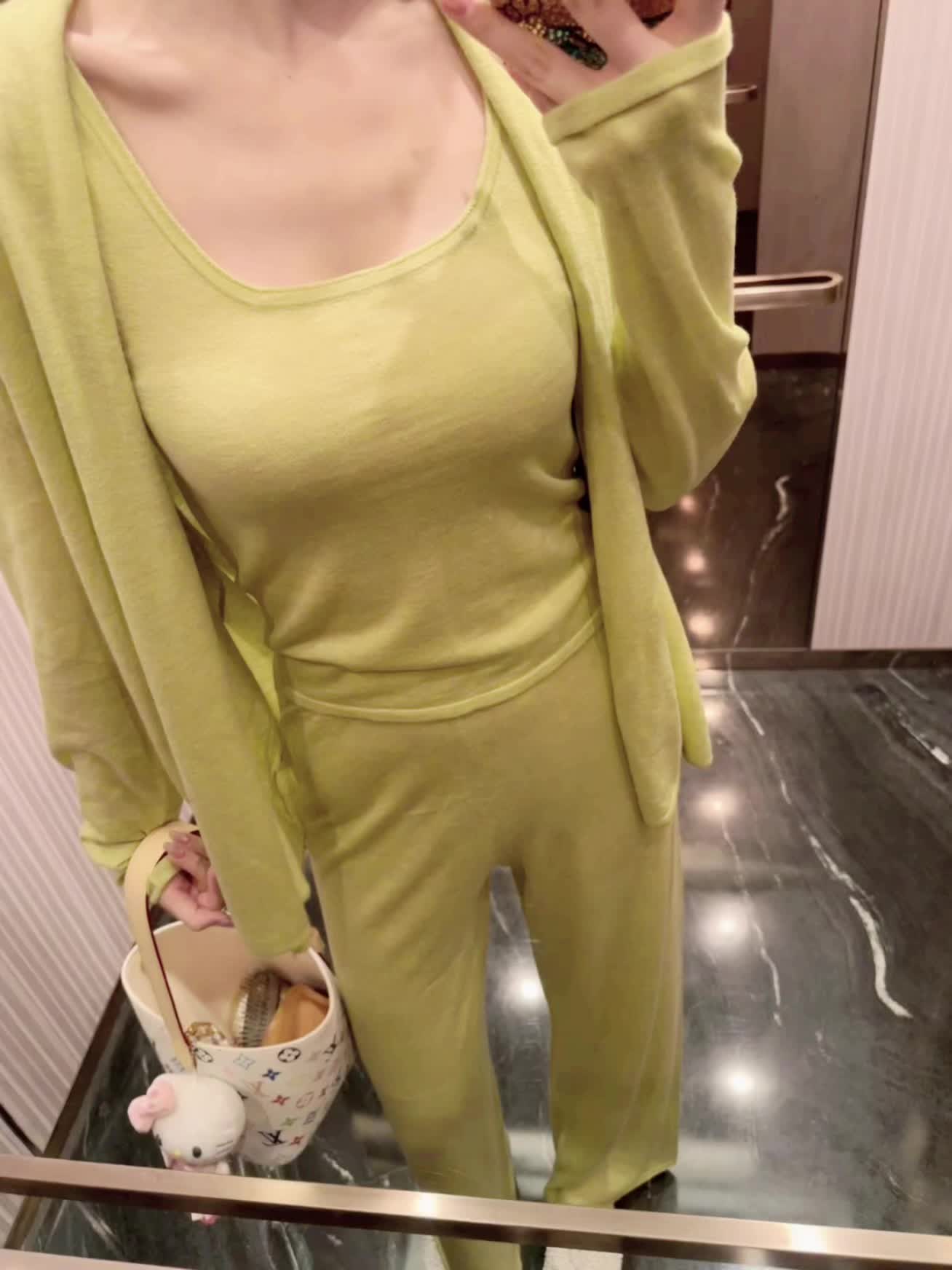 今天穿什么 今天穿什么